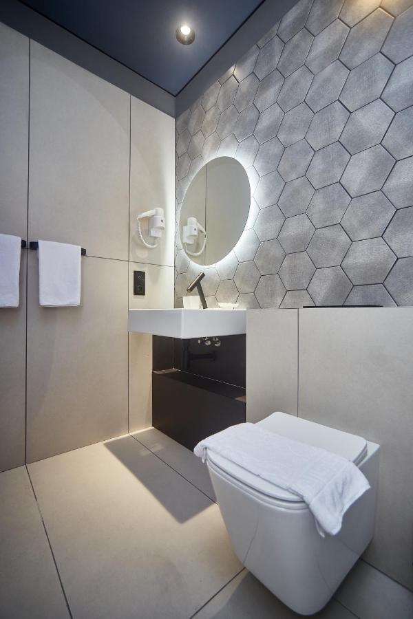 Ultramarinn Hotel Odessa Ngoại thất bức ảnh